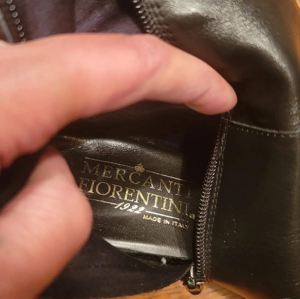 Mercanti Fiorentini gently used